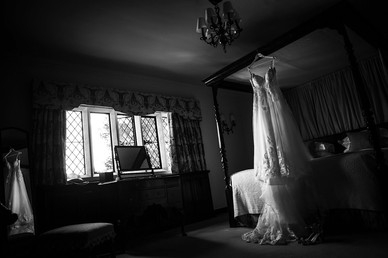 great-fosters-surrey-wedding-photography026